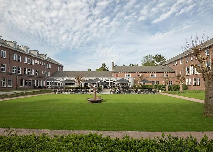 Fletcher Kloosterhotel Willibrordhaeghe Hotell 4*